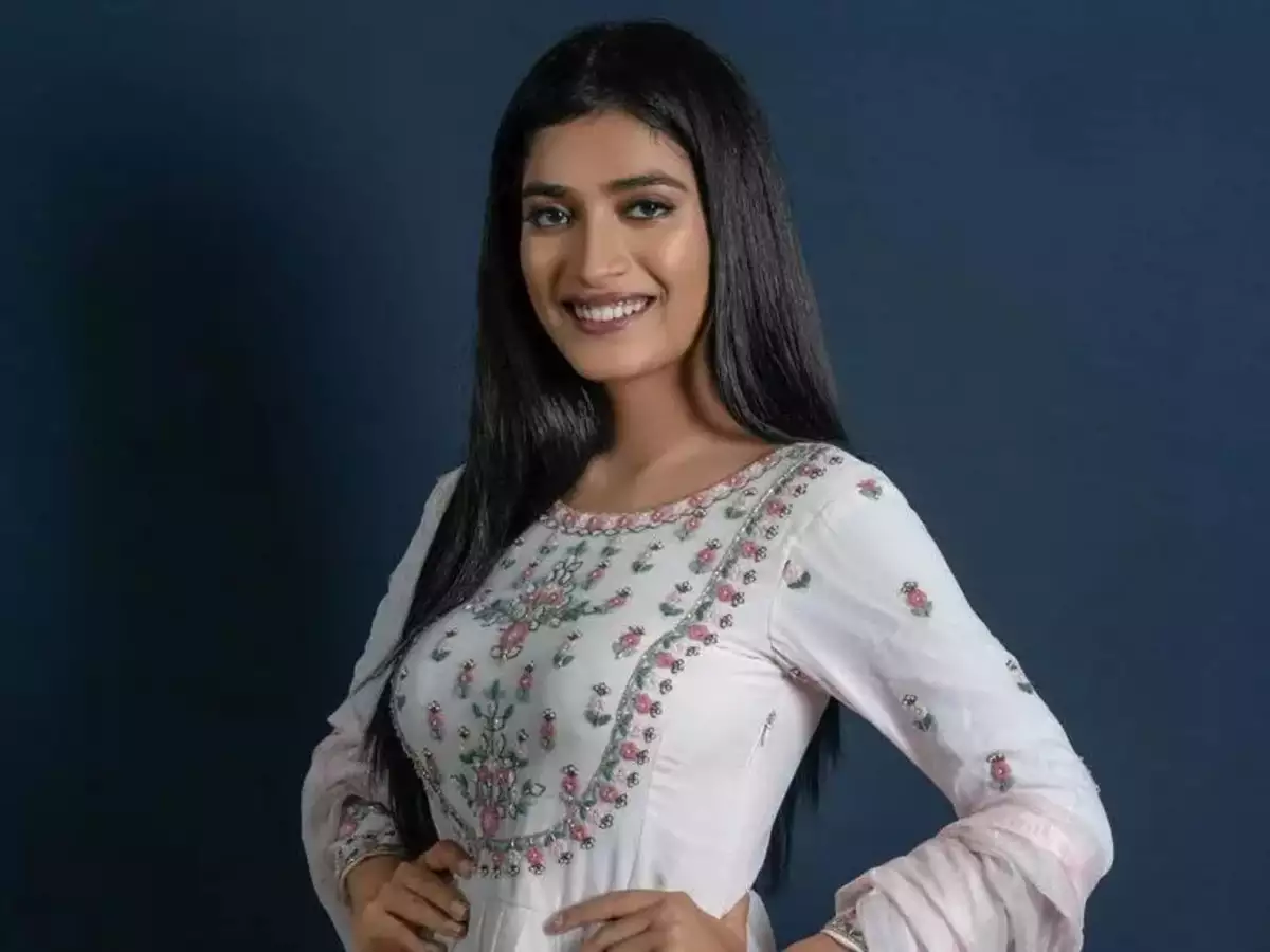 Manya Singh Miss India Runner Up 2020 Biography Age Height Net Worth in 2022